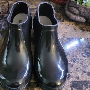 Nomad Drip Slip on Rain Boot Sz 8